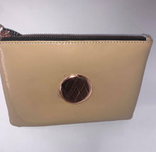 Load image into Gallery viewer, Gia Nude Genuine Leather Clutch