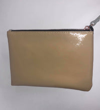Load image into Gallery viewer, Gia Nude Genuine Leather Clutch