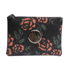 Load image into Gallery viewer, Gia Nude Genuine Leather Clutch